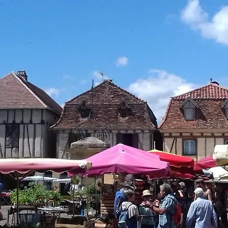 Mosaique Accueil Rando, Peche, Farniente