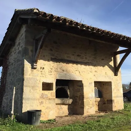 בית נופש Mosaique Accueil Rando, Peche, Farniente