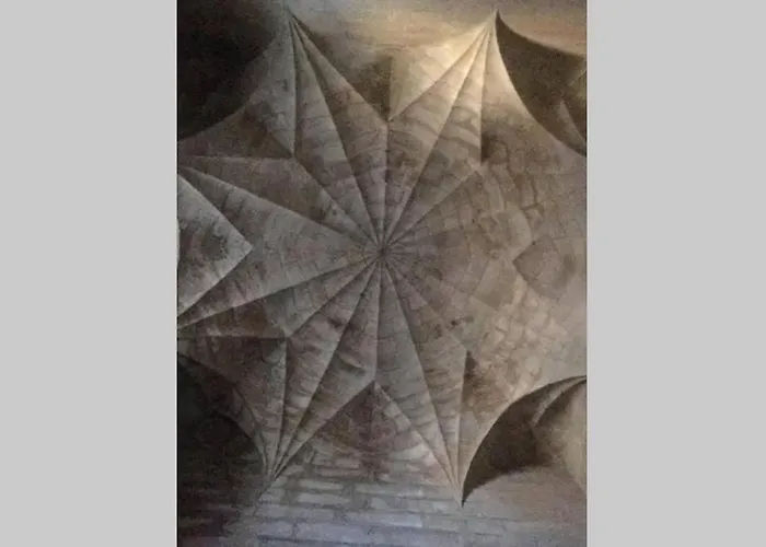 Mosaïque Accueil Rando, Pêche, Farniente * Latouille-Lentillac