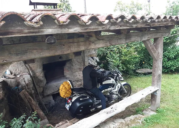 Mosaïque Accueil Rando, Pêche, Farniente * Latouille-Lentillac