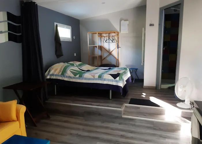 Mosaïque Accueil Rando, Pêche, Farniente